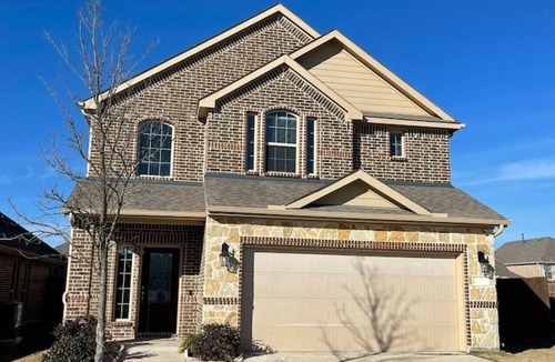 McKinney House | Perfect For Families House with Cozy Fireplace