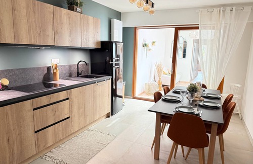 Baccarat Apartment | Perfect for Families or Groups