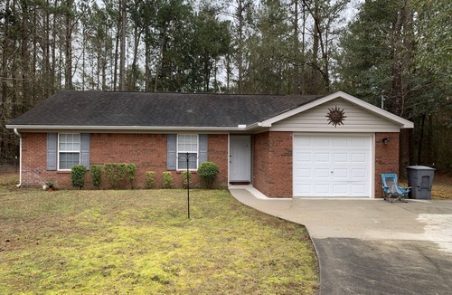 Daleville House | Perfect for Graduation or extended stay.