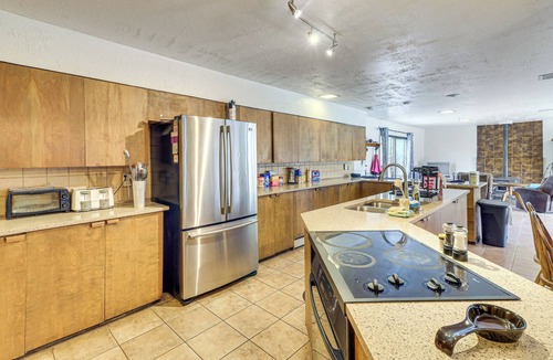 Polvadera Cottage | Perfect For Groups! Socorro Home Near NM Tech