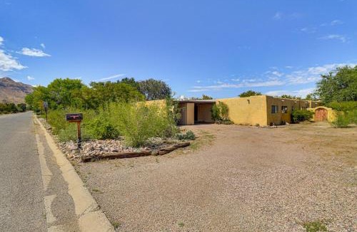 Polvadera House | Perfect For Groups! Socorro Home Near NM Tech