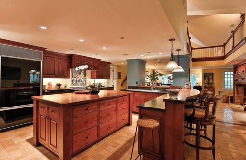 Cape Neddick House | Perfect for groups! Walk to Cape Neddick beach, expansive home on Shore Rd, York