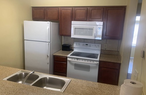 Berkeley Condo | Perfect for Williamsburg/Busch vacation. 2BDR/2BA (6)