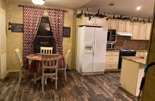 Dumas House | Perfect for winter or summer and plenty of room for a gathering!