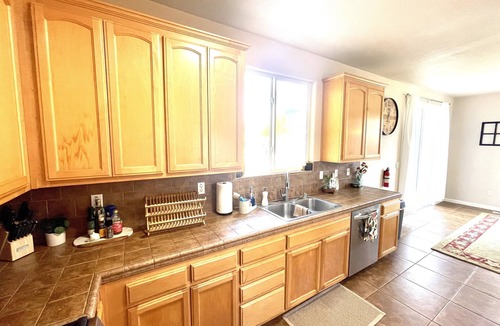 Montgomery Village House | Perfect for WORK and PLAY!