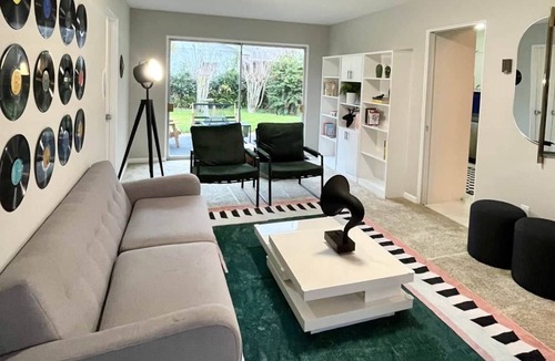Lake Alfred House | Perfect Fun House for Theme Parks & Family Fun!