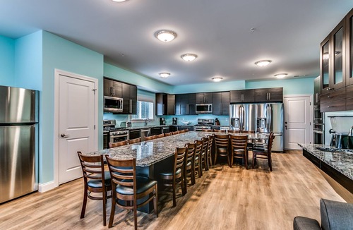 Cherry Grove Beach House | PERFECT GETAWAY, LUXURY AMENETIES+COMPLETE ENTERTAINMENT, HUGE GATHERING SPACES!