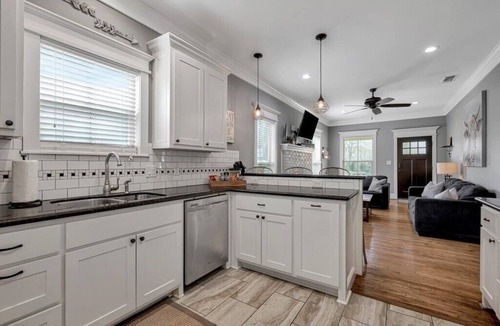 Nacogdoches House | Perfect Getaway! Centrally located to downtown shops, dining, and activities!