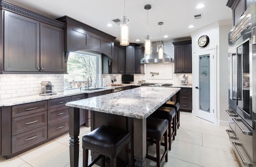 West Oak Hill House | Perfect getaway. Hot tub, out door kitchen and Gourmet kitchen for all your need