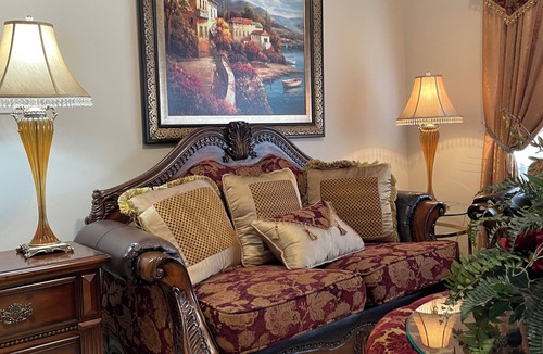 Cliftondale House | Perfect Getaway ! Longterm rental