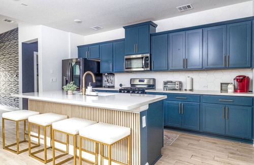 Austin House | Perfect Getaway! Luxury Comfort Near DWNT & COTA