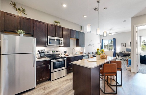 Golden Condo | Perfect GetAway ~ Near Downtown, Red Rocks, Hiking, CSM campus