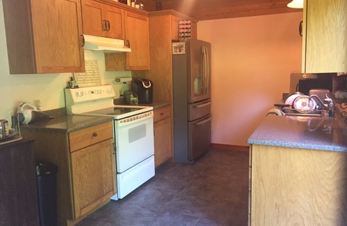 Durhamville House | perfect getaway near sylvan beach! 2 night minimum