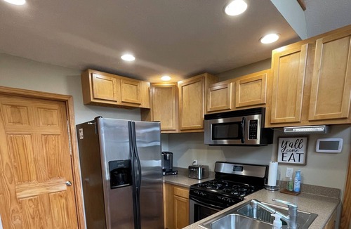 Idlewild Cabin | Perfect Getaway! Secluded Modern 3 Bedroom, 2 Bath Cabin on 12.5 Private Acres