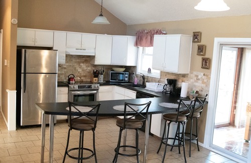 Albrightsville House | Perfect Getaway In The Poconos! (House #1) HotTub ! Gameroom! WiFi !