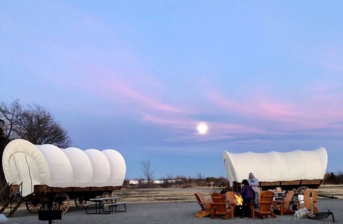 South Oklahoma City House | Perfect Glamping Vacations in this Rustic Conestoga Covered Wagon Rental in Oklahoma