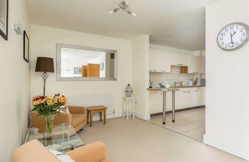 Poole Apartment | Perfect Harbour Views - Incredible Views