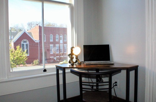 Mosby Apartment | Perfect Holiday Retreat Steps from Downtown RVA