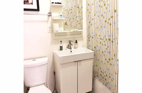Hollywood Apartment | Perfect Hollywood Studio in a great location!