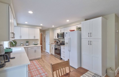 Keizer House | Perfect Home Base for Adventure