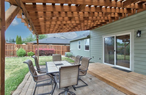 Keizer House | Perfect Home Base for Adventure