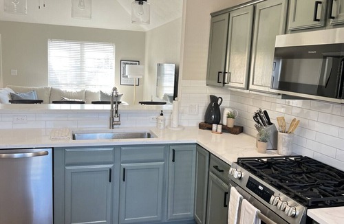 College Station House | Perfect Home, Center of Aggieland - 3BR 3 BA 5Beds