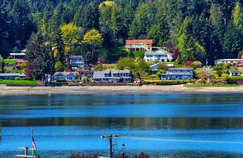 Poulsbo Cabin | Perfect Kitsap Peninsula Private Waterfront Cabin!