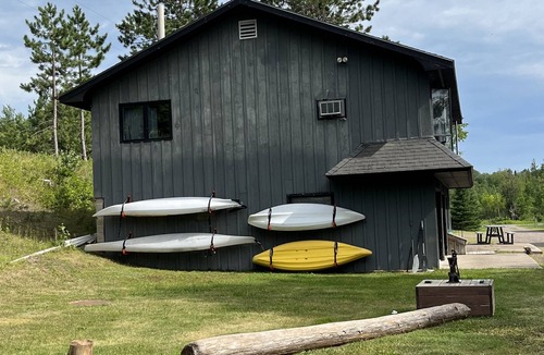 Mercer Cabin | Perfect lakefront cabin up north