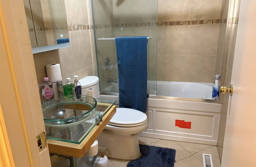 Southeast Calgary House | Perfect locale