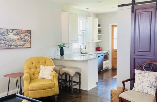 Mount Berry House | Perfect location, modern renovation destination.