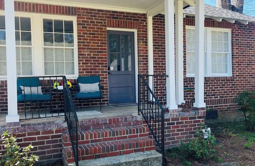 Mount Berry House | Perfect location, modern renovation destination.