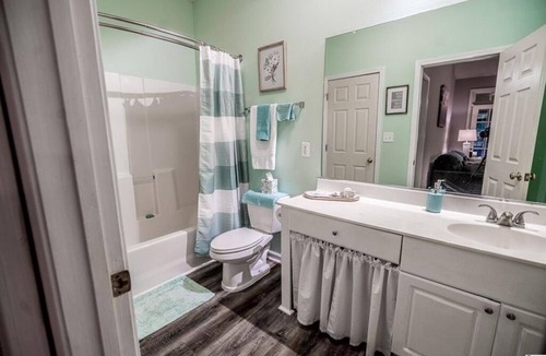 Vaught Condo | Perfect Location!