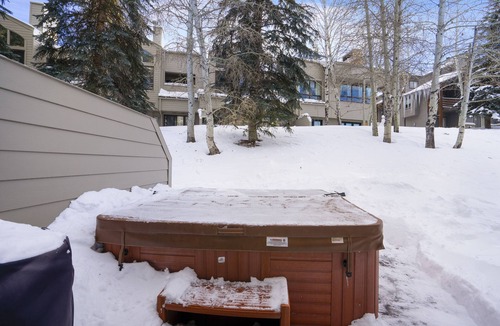Deer Valley Condo | Perfect location, walk to Main St! RENOVATIONS complete for 2025/2026!