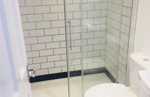 Furzedown Apartment | Perfect London studio