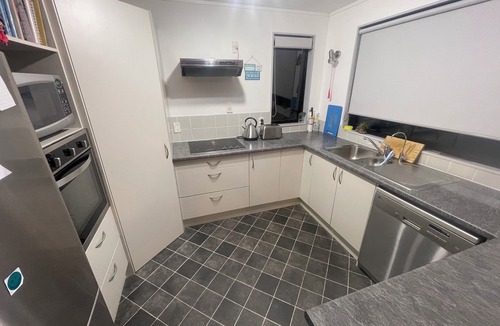 Snells Beach House | Perfect Mahurangi Coast launch pad!