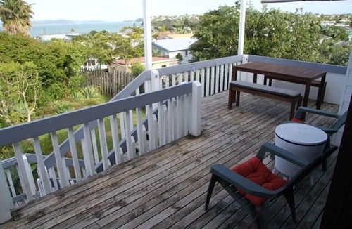 Snells Beach House | Perfect Mahurangi Coast launch pad!