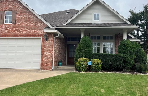 Norman House | Perfect Norman getaway located 10 minutes from stadium and OKC