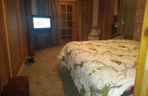 Kyle Bed & Breakfast | Perfect north slopes casino boat ramp theater restraunts concert venues airport