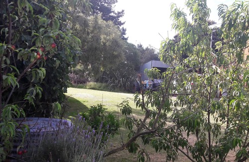 Riversdale Cottage | Perfect old world bach