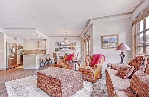 Copper Mountain Village Condo | Perfect Passage To Copper Mountain with available hot tub! PP327