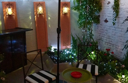 South Side Flats House | Perfect Place and Breakfast Too!