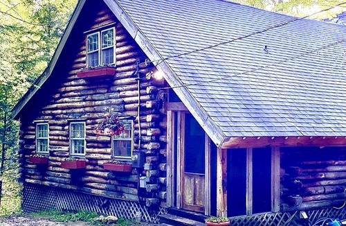 Tupper Lake Cabin | Perfect Readaway Vacation Spot