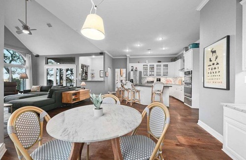 Austin House | Perfect Retreat + Pool + Cedar Hot Tub + Sleeps 12