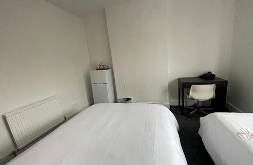 Pill House | Perfect Room BS11