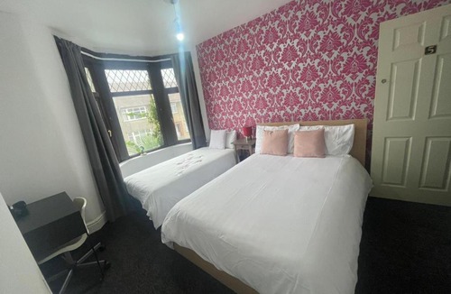 Pill House | Perfect Room BS11