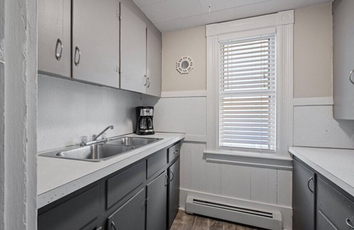 Rimmon Heights Apartment | Perfect Size For Short & Mid Term Stays