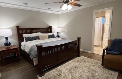 Lewisville House | Perfect! Spacious 4-Bedroom Whole House Retreat