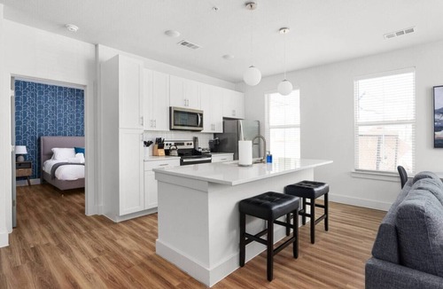 Pflugerville Apartment | Perfect Spot: Cozy Stay & Coffee Shop/Bar Onsite!