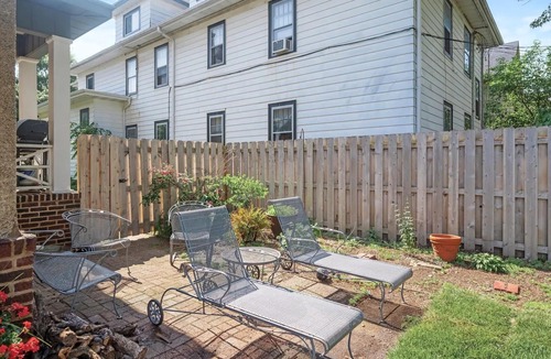 Whittier Apartment | Perfect Spot Near Great Restaurants & Downtown