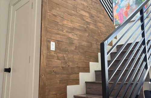 NoHo Arts District House | Perfect stay for Universal Studios!